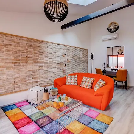 Espaces 55, Confort Et Convivialite * 라보르